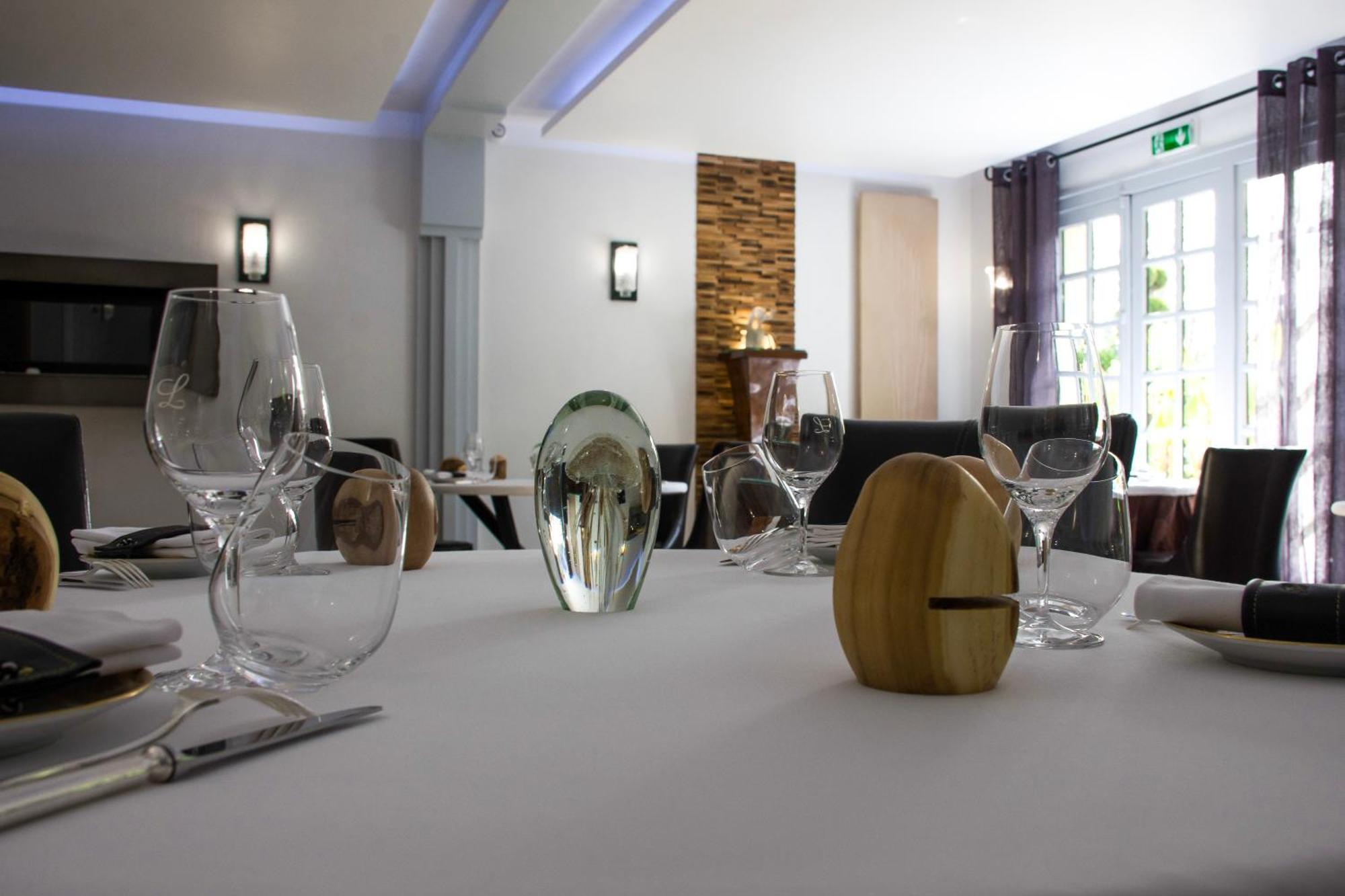 Logis L'Auberge - Maison Glenn Anna Saint Anne-dʼAuray 외부 사진